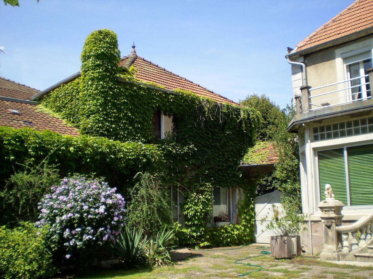Villa Des Capucins Luxeuil-les-Bains Zewnętrze zdjęcie